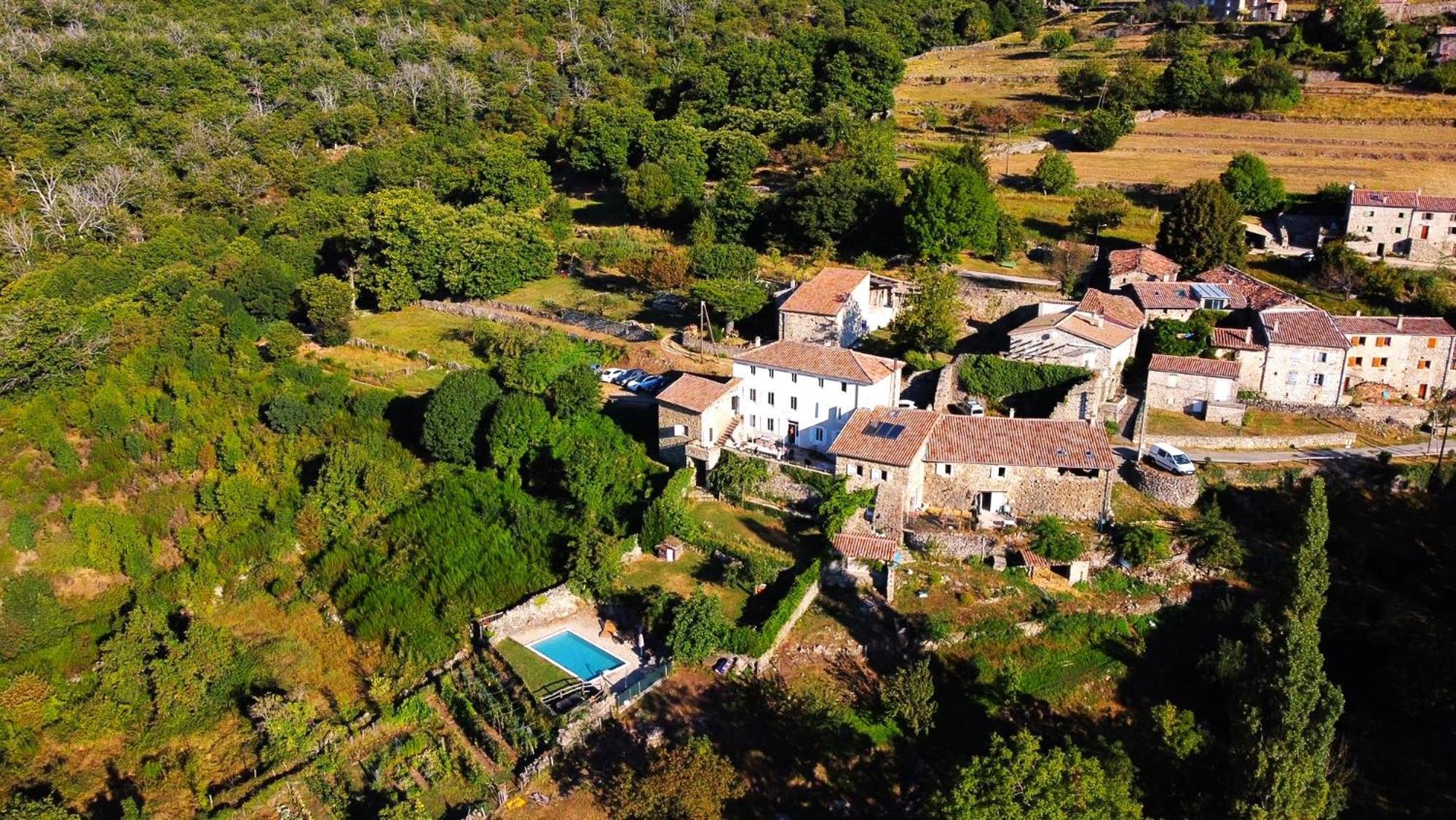 Les Chambres De La Ferme De Chalas Valgorge Exterior photo