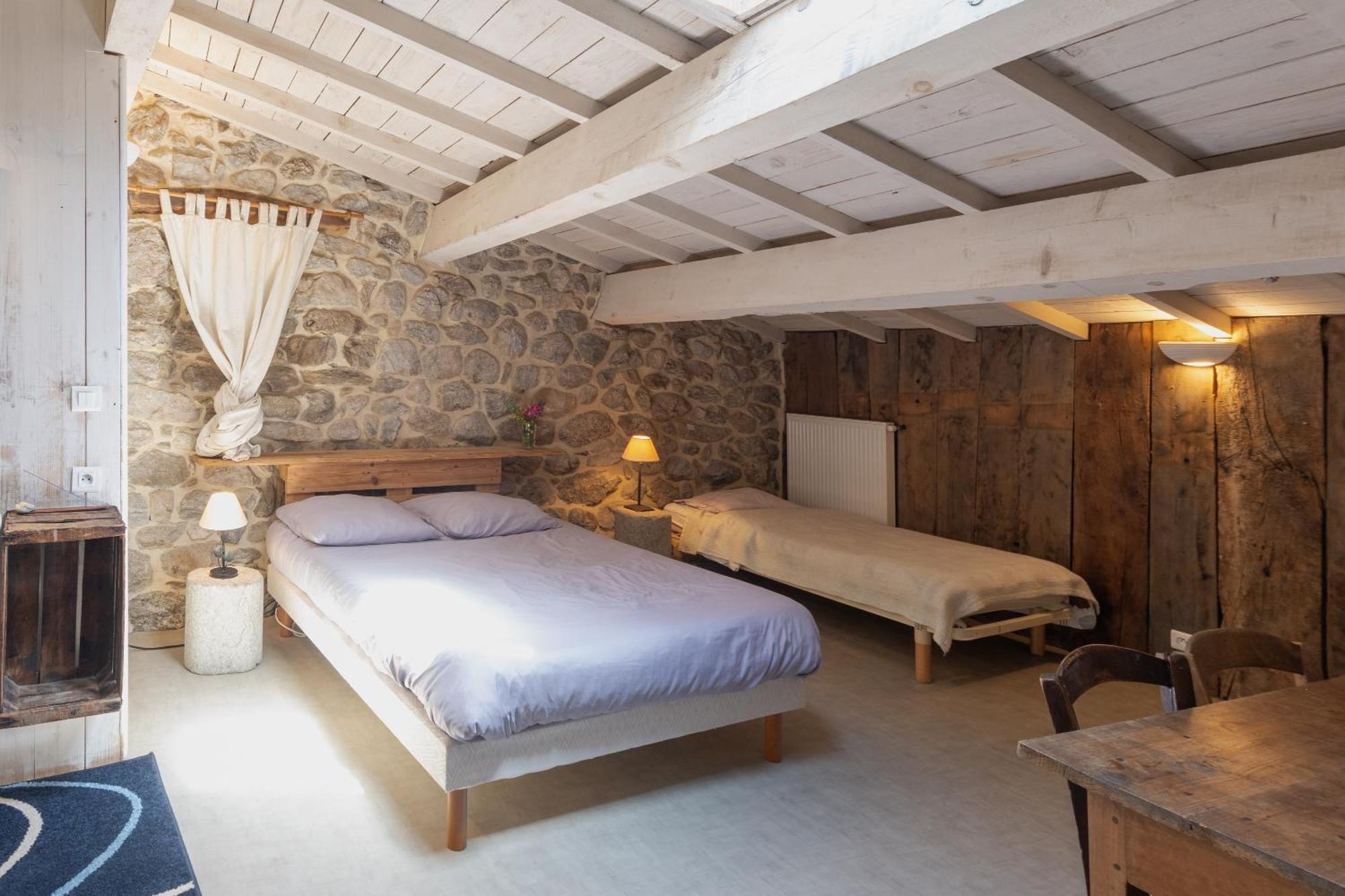 Les Chambres De La Ferme De Chalas Valgorge Exterior photo