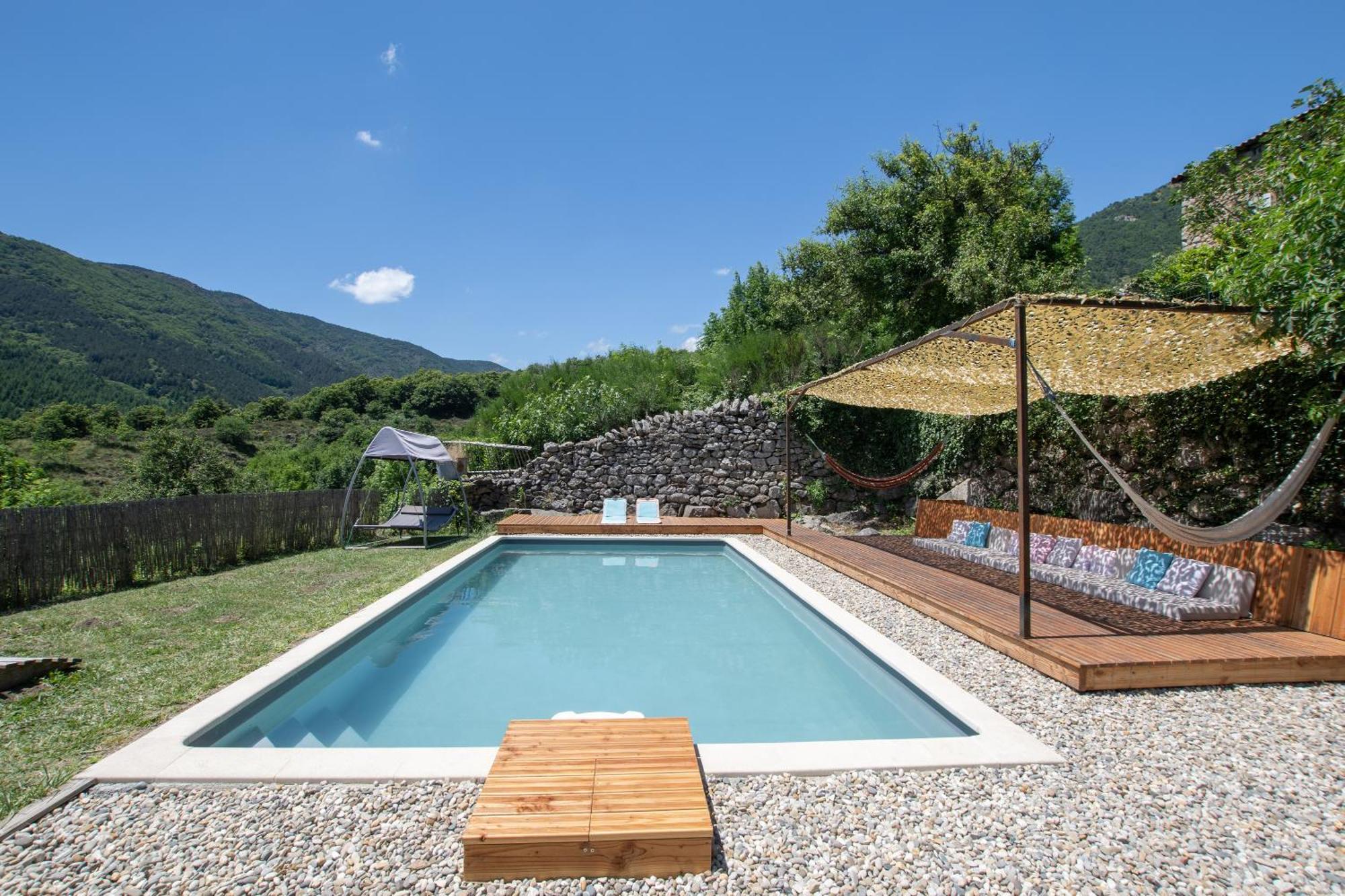Les Chambres De La Ferme De Chalas Valgorge Exterior photo