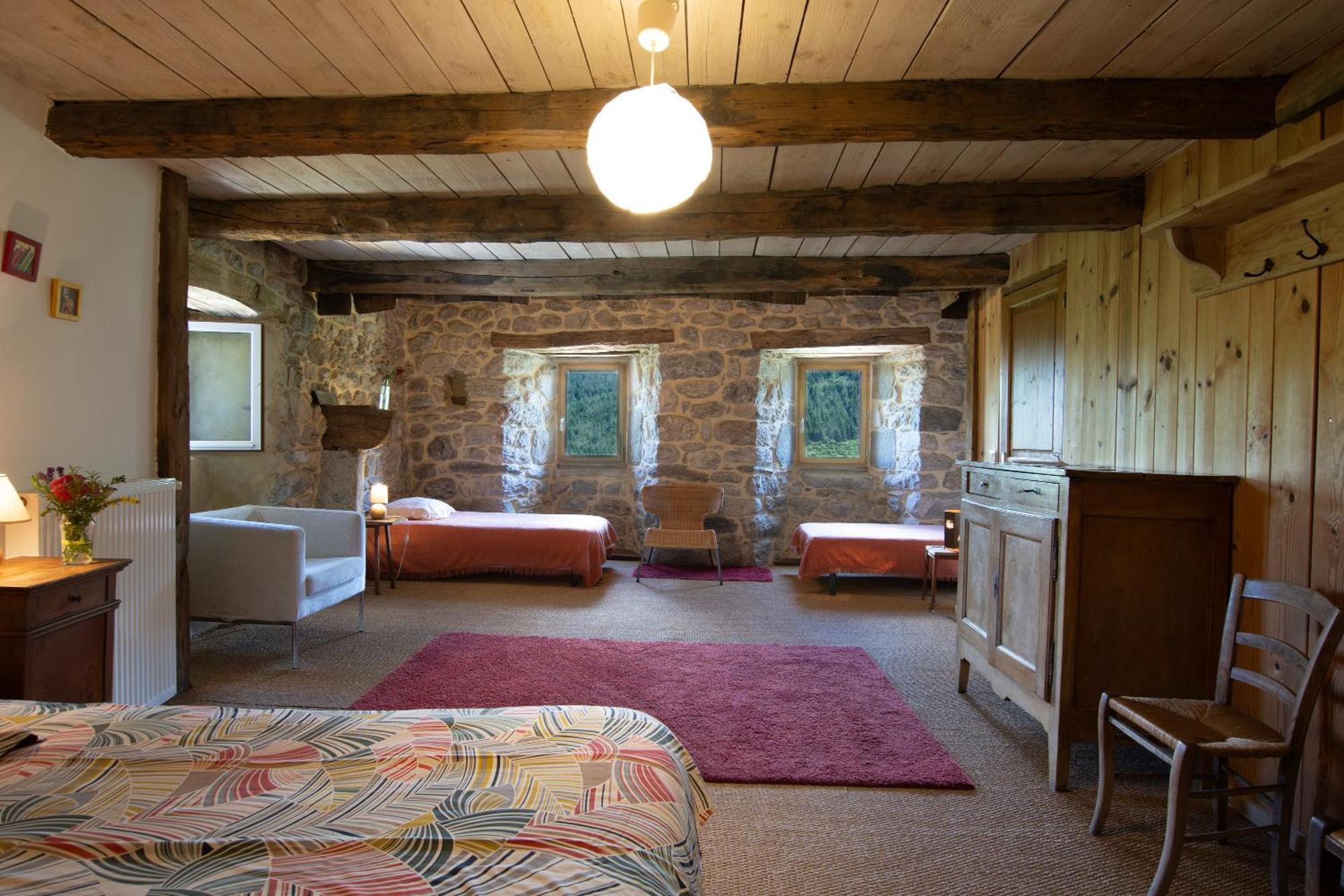 Les Chambres De La Ferme De Chalas Valgorge Exterior photo